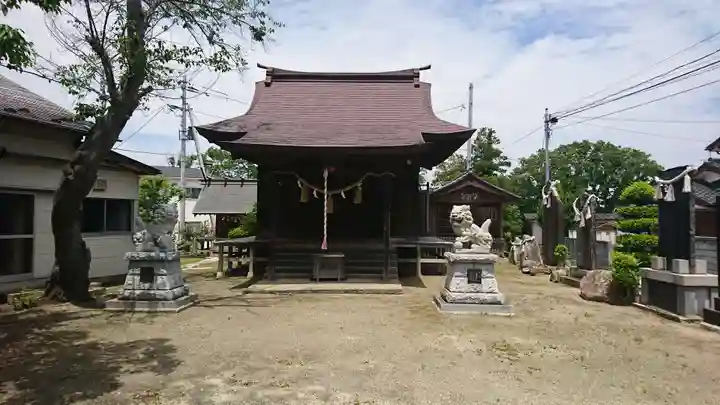 仁和多利神社の本殿・本堂