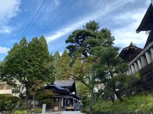 太平山三吉神社総本宮の庭園