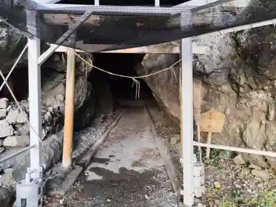 御厨人窟・神明窟(高知県)