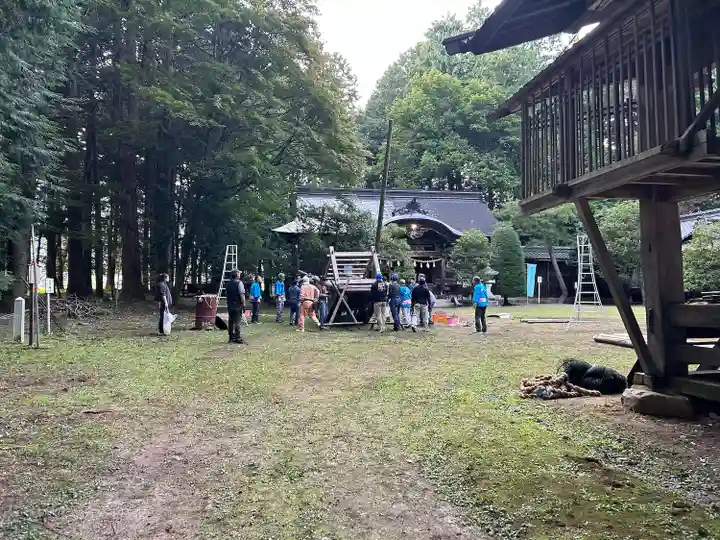 新屋諏訪神社(長野県)