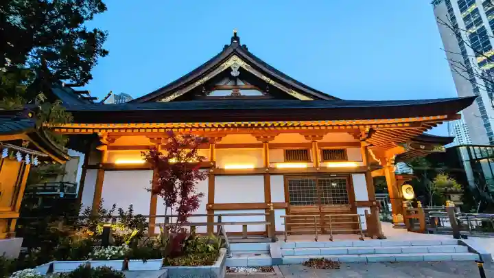 西久保八幡神社の本殿・本堂