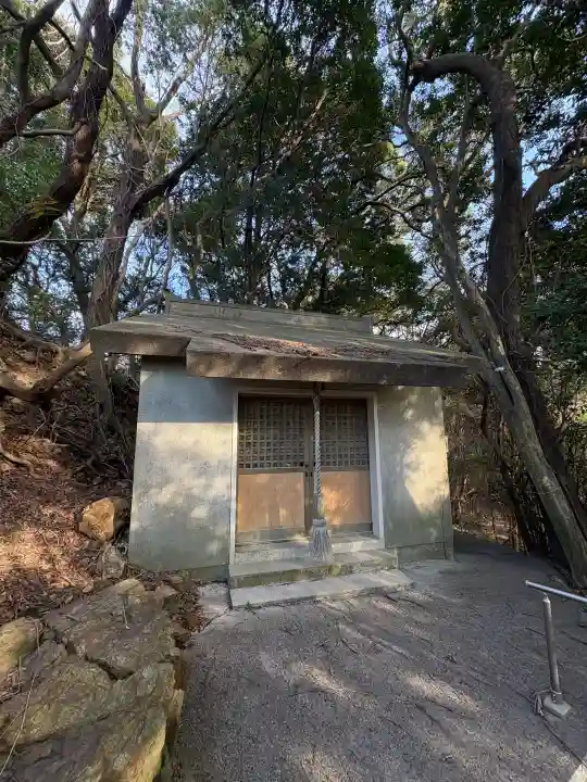 弁財天神社の{uncategorized: "未分類", other: "その他", undefined: "問題あり", building: "その他建物", grave: "お墓", sacred_gate: "鳥居", guardian: "狛犬", statue: "像", buddha: "仏像", history: "歴史", nature: "自然", garden: "庭園", animal: "動物", pagoda: "塔", temizu: "手水舎", mountain_gate: "山門・神門", sanctuary: "本殿・本堂", subordinate: "末社・摂社", art: "芸術", scenery: "景色", jizo: "地蔵", ema: "絵馬", goshuin: "御朱印", omikuji: "おみくじ", items: "授与品その他", amulet: "お守り", goshuincho: "御朱印帳", eats: "食事", festival: "お祭り", votive_dance: "神楽", shichigosan: "七五三参", wedding: "結婚式", experience: "体験その他", initially: "初詣", around: "周辺", anti_infection: "感染症対策"}