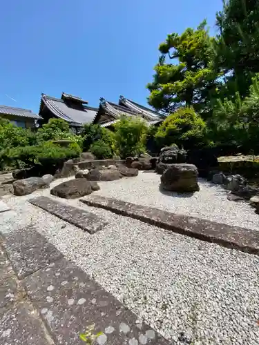 十念寺の庭園