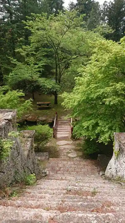 新海三社神社のその他建物
