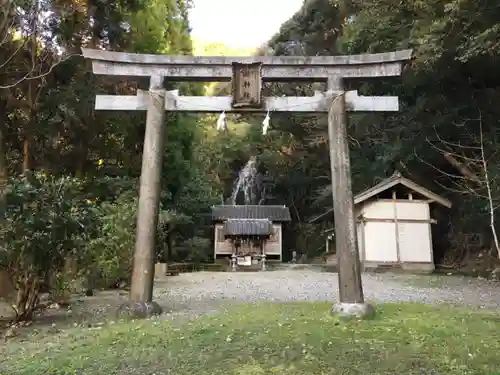 瀧神社（都農神社末社（奥宮））の鳥居