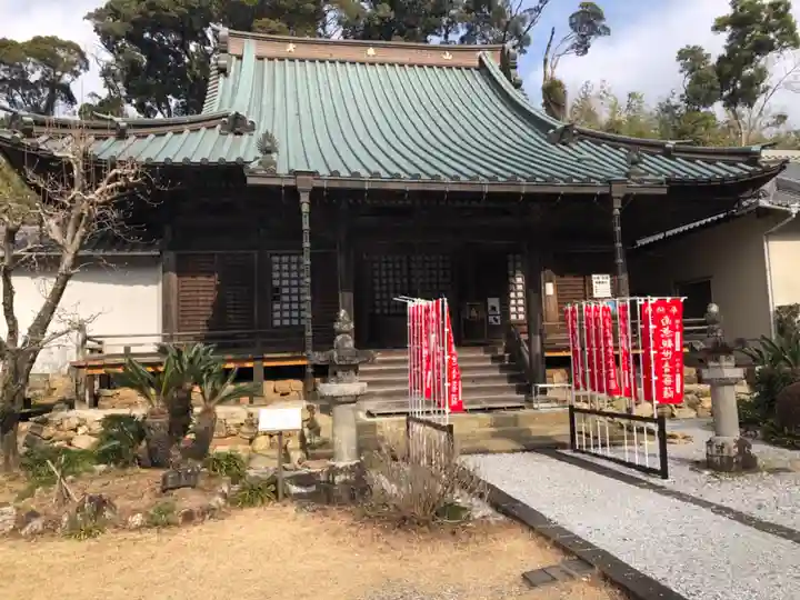 摩訶耶寺の本殿・本堂