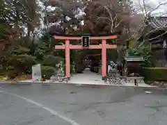 高鴨神社の鳥居