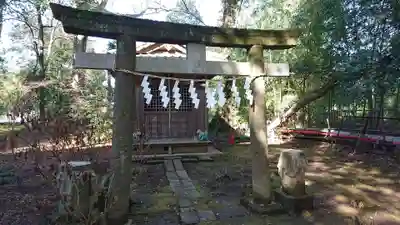 野木神社の鳥居