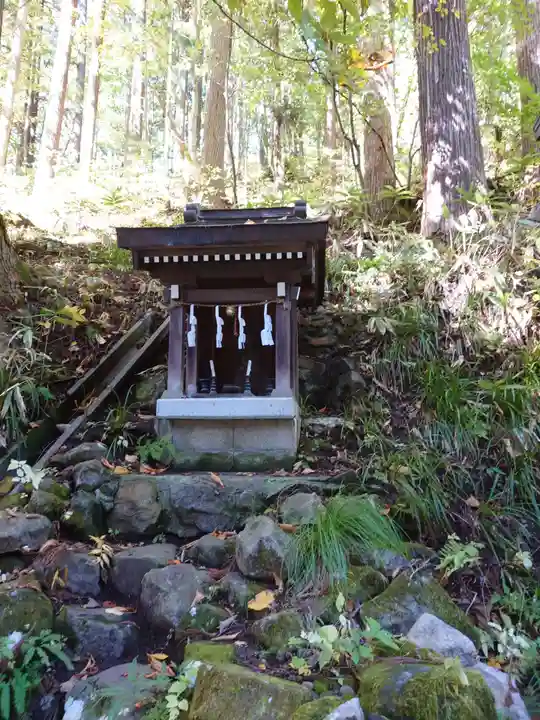戸隠神社宝光社の末社・摂社