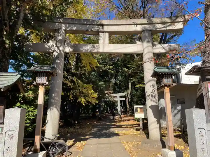 八雲氷川神社の鳥居