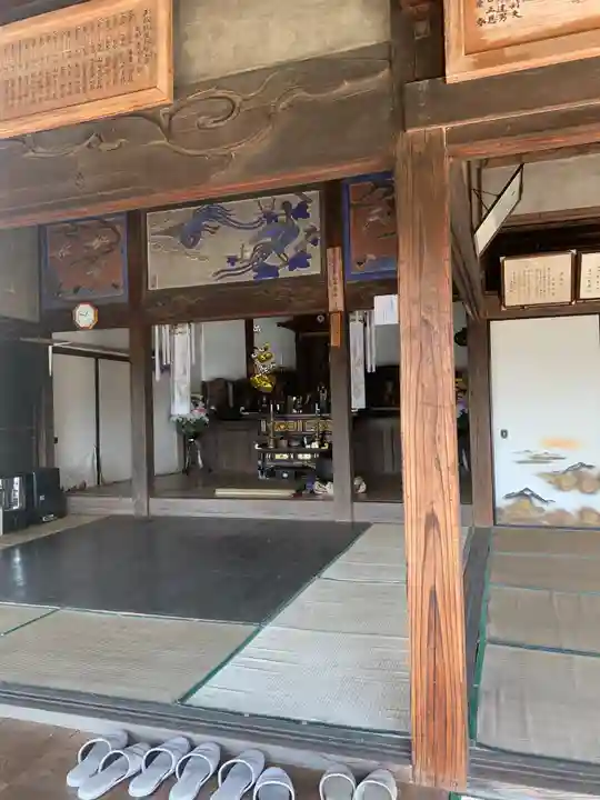 玉蔵院の本殿・本堂