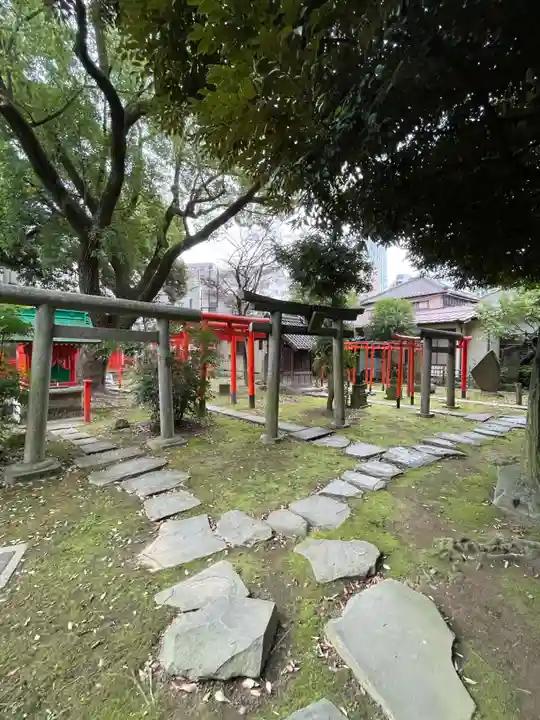 三囲神社の末社・摂社