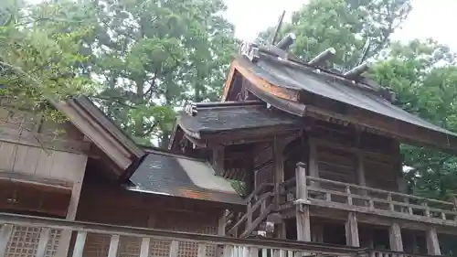 須佐神社の本殿