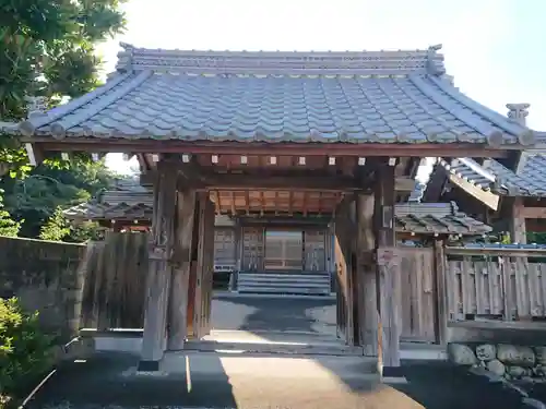 西願寺の山門・神門