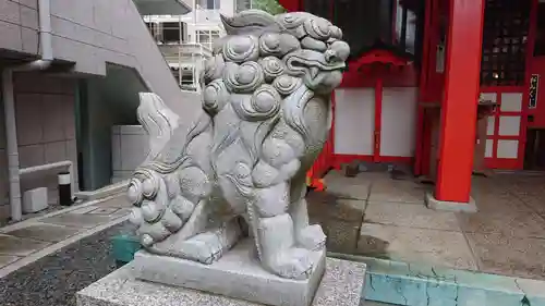 四宮神社の狛犬