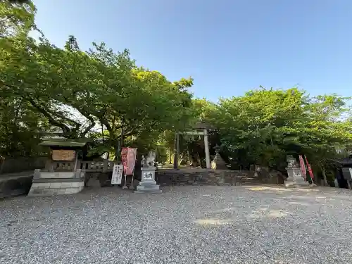 武雄神社の{uncategorized: "未分類", other: "その他", undefined: "問題あり", building: "その他建物", grave: "お墓", sacred_gate: "鳥居", guardian: "狛犬", statue: "像", buddha: "仏像", history: "歴史", nature: "自然", garden: "庭園", animal: "動物", pagoda: "塔", temizu: "手水舎", mountain_gate: "山門・神門", sanctuary: "本殿・本堂", subordinate: "末社・摂社", art: "芸術", scenery: "景色", jizo: "地蔵", ema: "絵馬", goshuin: "御朱印", omikuji: "おみくじ", items: "授与品その他", amulet: "お守り", goshuincho: "御朱印帳", eats: "食事", festival: "お祭り", votive_dance: "神楽", shichigosan: "七五三参", wedding: "結婚式", experience: "体験その他", initially: "初詣", around: "周辺", anti_infection: "感染症対策"}