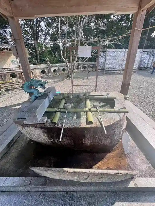 武雄神社の{uncategorized: "未分類", other: "その他", undefined: "問題あり", building: "その他建物", grave: "お墓", sacred_gate: "鳥居", guardian: "狛犬", statue: "像", buddha: "仏像", history: "歴史", nature: "自然", garden: "庭園", animal: "動物", pagoda: "塔", temizu: "手水舎", mountain_gate: "山門・神門", sanctuary: "本殿・本堂", subordinate: "末社・摂社", art: "芸術", scenery: "景色", jizo: "地蔵", ema: "絵馬", goshuin: "御朱印", omikuji: "おみくじ", items: "授与品その他", amulet: "お守り", goshuincho: "御朱印帳", eats: "食事", festival: "お祭り", votive_dance: "神楽", shichigosan: "七五三参", wedding: "結婚式", experience: "体験その他", initially: "初詣", around: "周辺", anti_infection: "感染症対策"}
