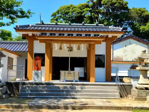 豊功神社の本殿・本堂