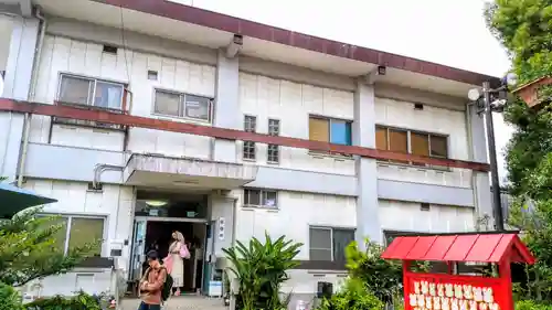 三輪神社のその他建物