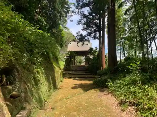 智蔵寺の山門