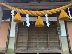 大草神社の建物その他