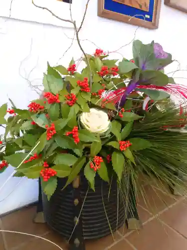 座間神社の{uncategorized: "未分類", other: "その他", undefined: "問題あり", building: "その他建物", grave: "お墓", sacred_gate: "鳥居", guardian: "狛犬", statue: "像", buddha: "仏像", history: "歴史", nature: "自然", garden: "庭園", animal: "動物", pagoda: "塔", temizu: "手水舎", mountain_gate: "山門・神門", sanctuary: "本殿・本堂", subordinate: "末社・摂社", art: "芸術", scenery: "景色", jizo: "地蔵", ema: "絵馬", goshuin: "御朱印", omikuji: "おみくじ", items: "授与品その他", amulet: "お守り", goshuincho: "御朱印帳", eats: "食事", festival: "お祭り", votive_dance: "神楽", shichigosan: "七五三参", wedding: "結婚式", experience: "体験その他", initially: "初詣", around: "周辺", anti_infection: "感染症対策"}