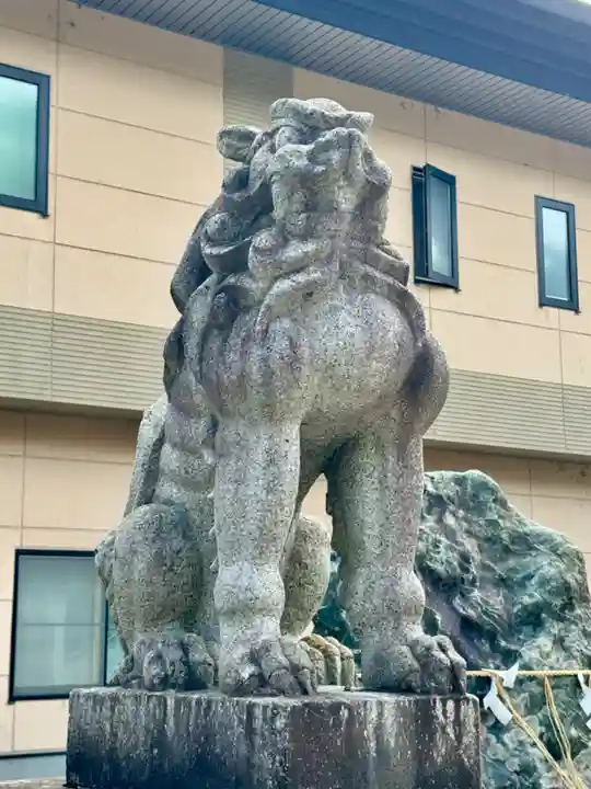 富良野神社の狛犬