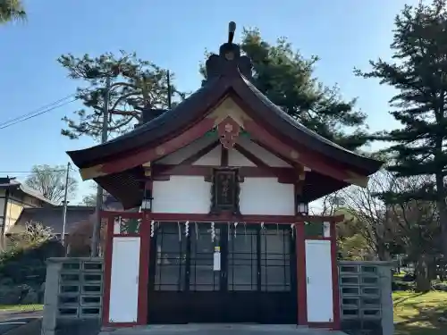 北鎮安全神社の{uncategorized: "未分類", other: "その他", undefined: "問題あり", building: "その他建物", grave: "お墓", sacred_gate: "鳥居", guardian: "狛犬", statue: "像", buddha: "仏像", history: "歴史", nature: "自然", garden: "庭園", animal: "動物", pagoda: "塔", temizu: "手水舎", mountain_gate: "山門・神門", sanctuary: "本殿・本堂", subordinate: "末社・摂社", art: "芸術", scenery: "景色", jizo: "地蔵", ema: "絵馬", goshuin: "御朱印", omikuji: "おみくじ", items: "授与品その他", amulet: "お守り", goshuincho: "御朱印帳", eats: "食事", festival: "お祭り", votive_dance: "神楽", shichigosan: "七五三参", wedding: "結婚式", experience: "体験その他", initially: "初詣", around: "周辺", anti_infection: "感染症対策"}