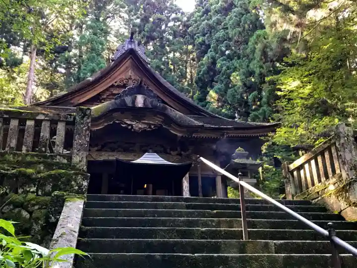 宝積山光前寺の本殿・本堂