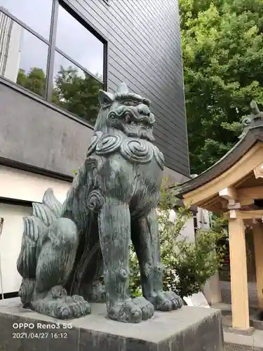 小梳神社の狛犬