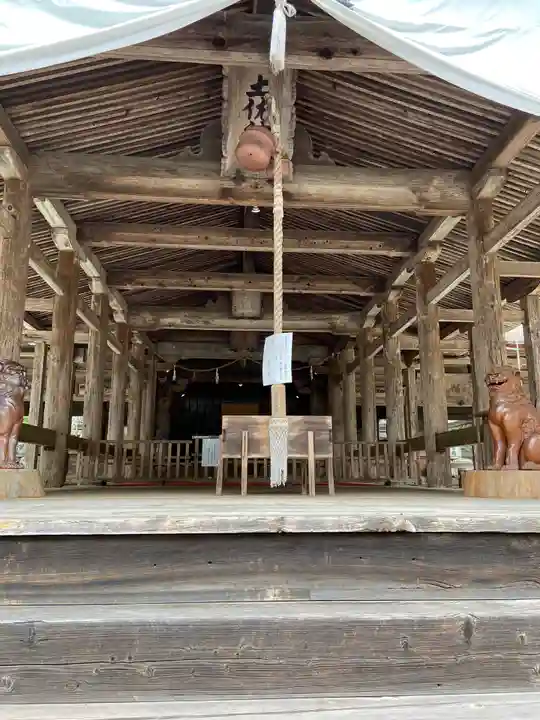 土佐神社の本殿・本堂
