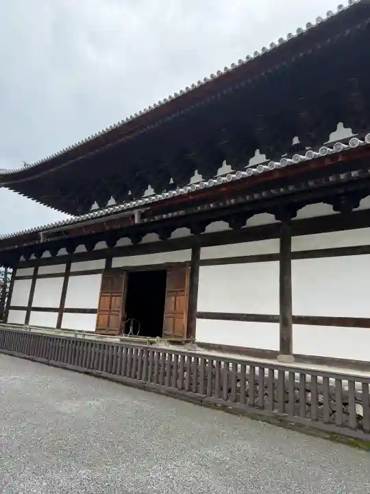 相国寺(相国承天禅寺)の{uncategorized: "未分類", other: "その他", undefined: "問題あり", building: "その他建物", grave: "お墓", sacred_gate: "鳥居", guardian: "狛犬", statue: "像", buddha: "仏像", history: "歴史", nature: "自然", garden: "庭園", animal: "動物", pagoda: "塔", temizu: "手水舎", mountain_gate: "山門・神門", sanctuary: "本殿・本堂", subordinate: "末社・摂社", art: "芸術", scenery: "景色", jizo: "地蔵", ema: "絵馬", goshuin: "御朱印", omikuji: "おみくじ", items: "授与品その他", amulet: "お守り", goshuincho: "御朱印帳", eats: "食事", festival: "お祭り", votive_dance: "神楽", shichigosan: "七五三参", wedding: "結婚式", experience: "体験その他", initially: "初詣", around: "周辺", anti_infection: "感染症対策"}