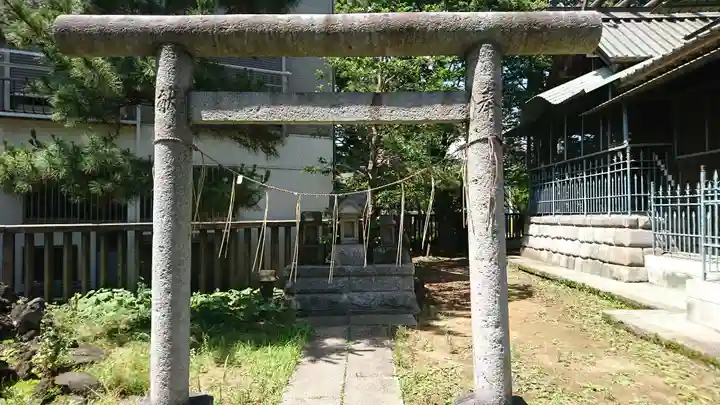 豊田神社の鳥居