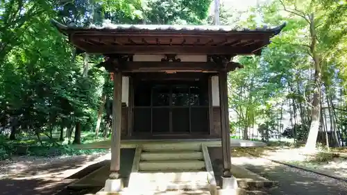 神明神社の本殿