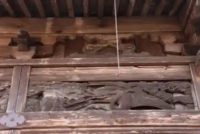 三輪神社の本殿・本堂