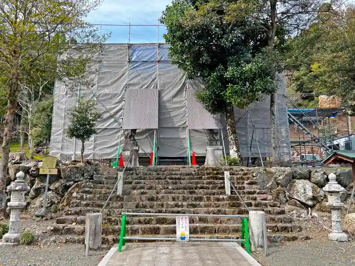 伊香具神社の本殿・本堂