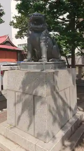 三吉神社の狛犬