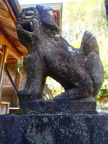 伊岐神社の狛犬