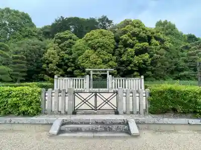 称徳・孝謙天皇陵（高野陵）(奈良県)