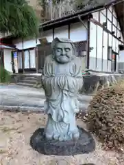 観音寺の像