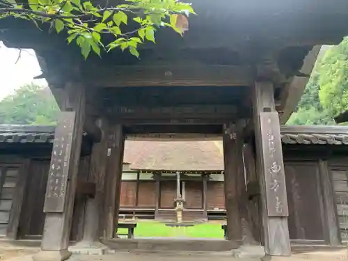 横浜　西方寺の山門・神門