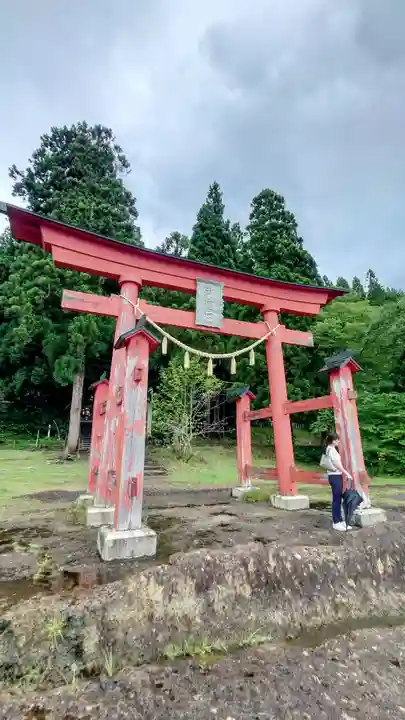 御座石神社(秋田県)