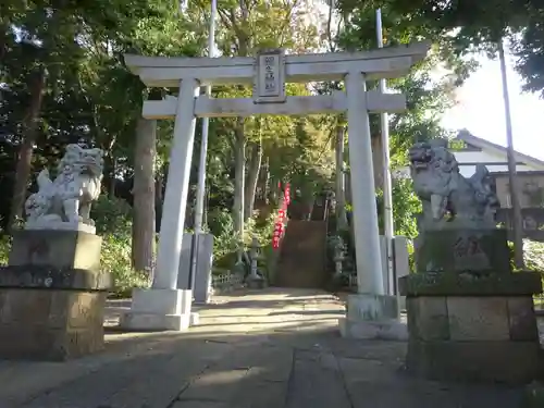 弥生神社の鳥居