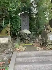 曾屋神社の建物その他