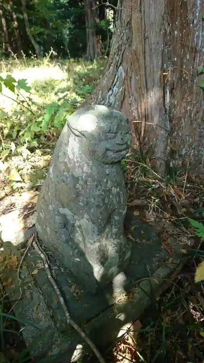 五十鈴神社の狛犬