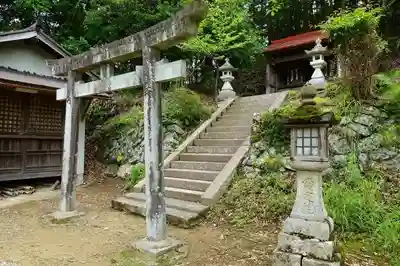 鷲尾神社（吉野町）の鳥居