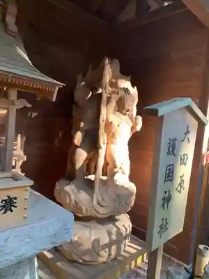 大田原神社の像