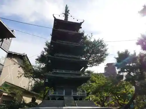 五方山熊野神社の塔