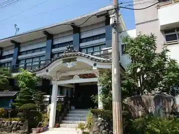 超願寺の本殿・本堂