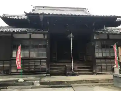 魚籃寺の本殿・本堂